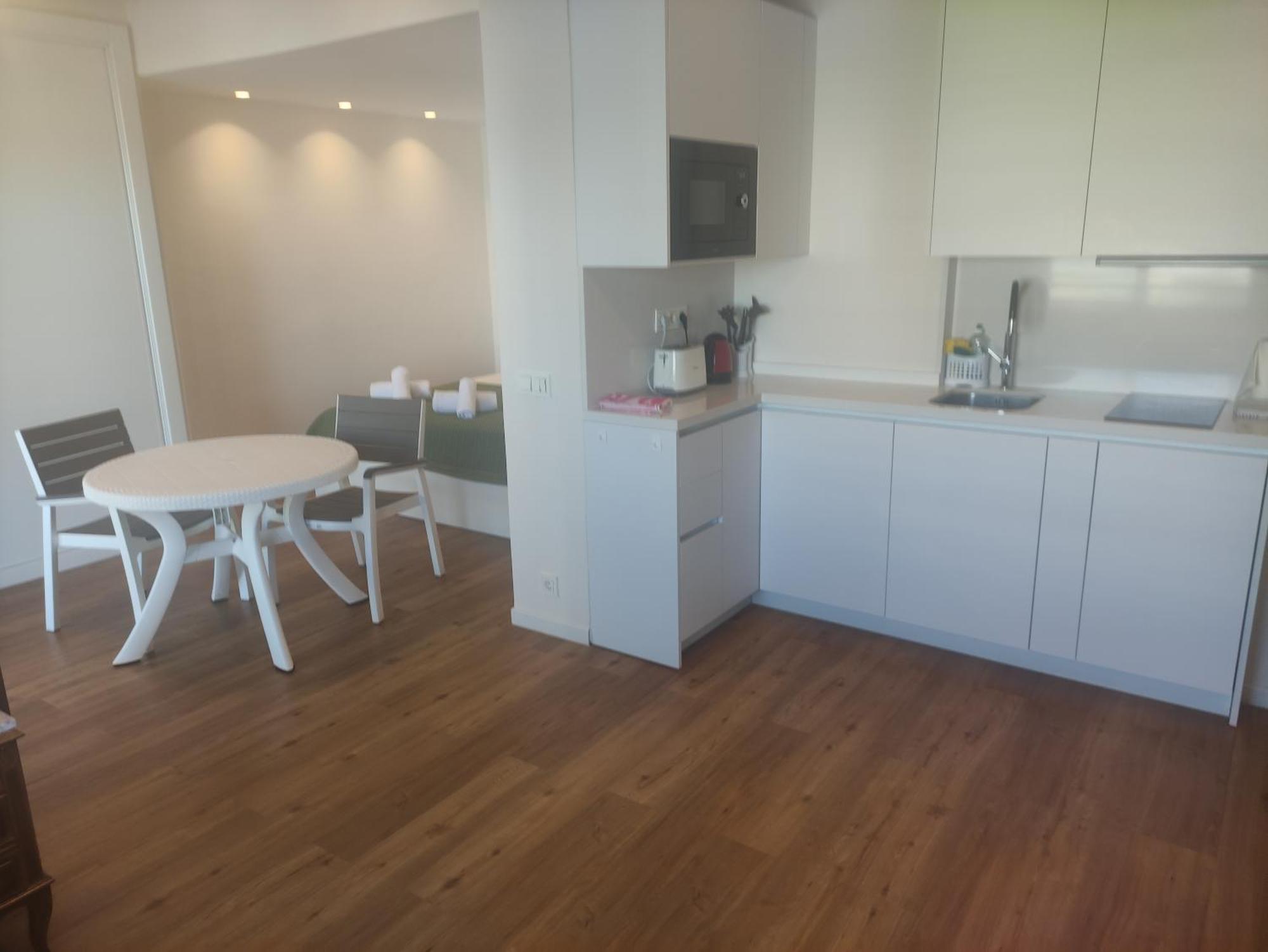 Apartment In First Line Apto 5-3 Marbella